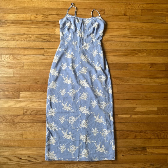 Abercrombie & Fitch Light Blue Floral Scoopneck Slip Midi Dress - Picture 3 of 7
